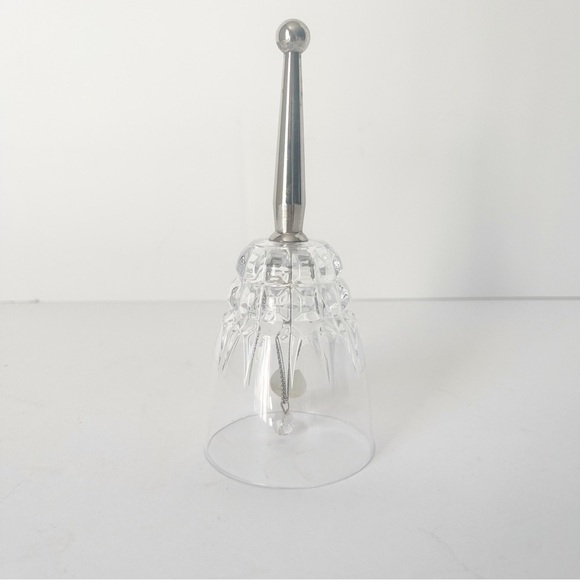 princess house 24% Lead Crystal Bell with Silver handle - Picture 2 of 5